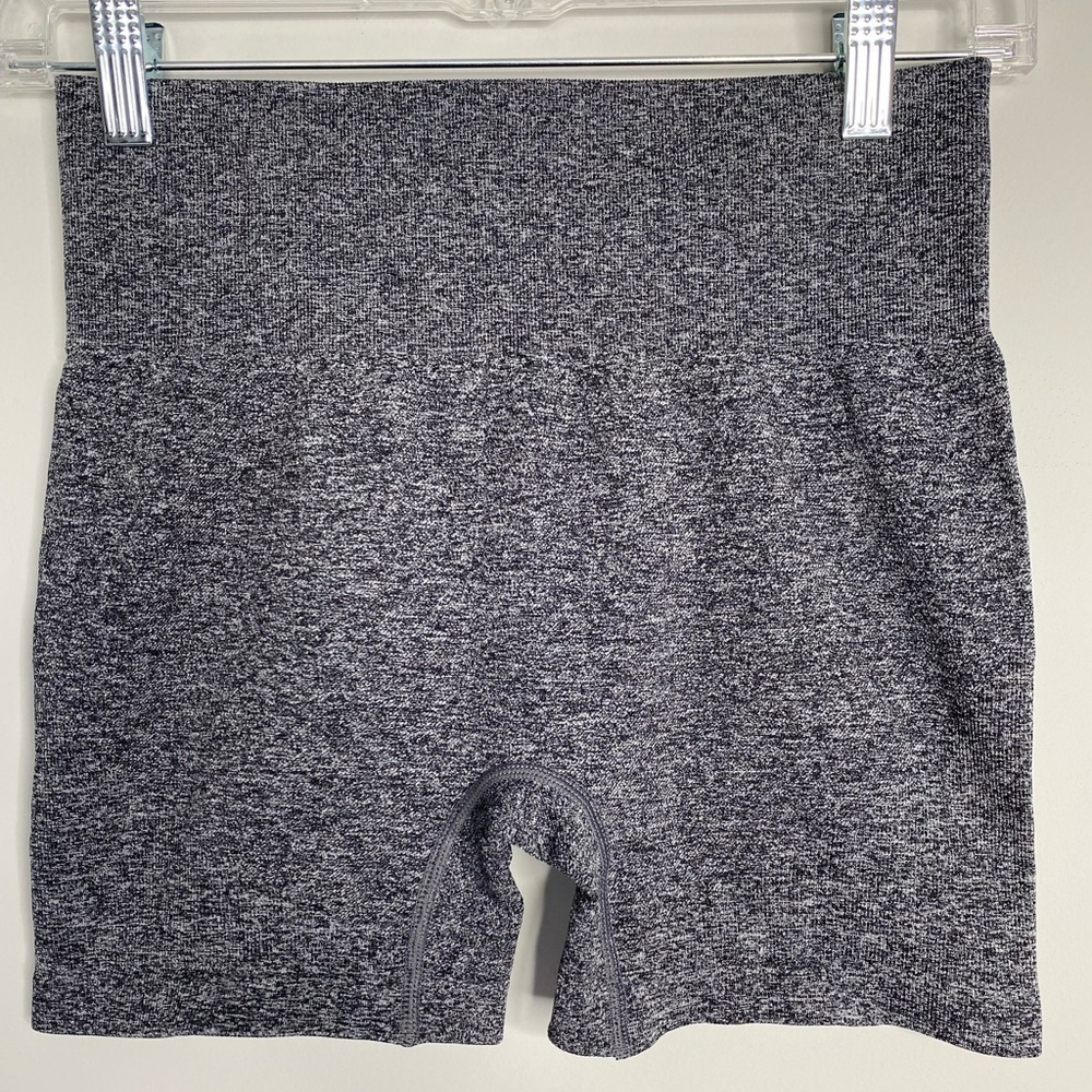 OQQ Women’s Yoga Shorts